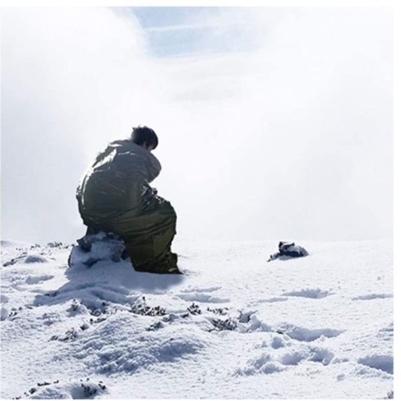 Emergency Sleeping Bag Survival Blanket - Picture 5 of 6